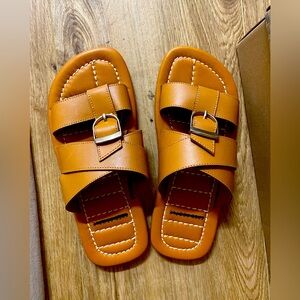 New with box free people sloan buckle sandal in cinnamon clay